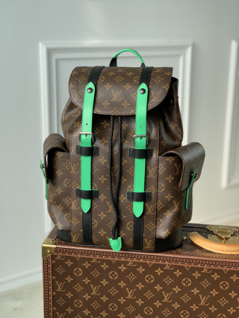 LV CHRISTOPHER BACKPACK M46247