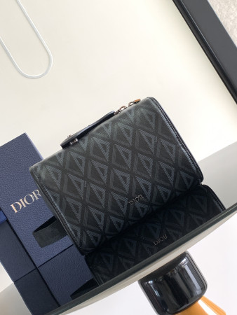 D*or lingot toiletry bag mirage technical fabric 8.5 x 5 x 4 inches