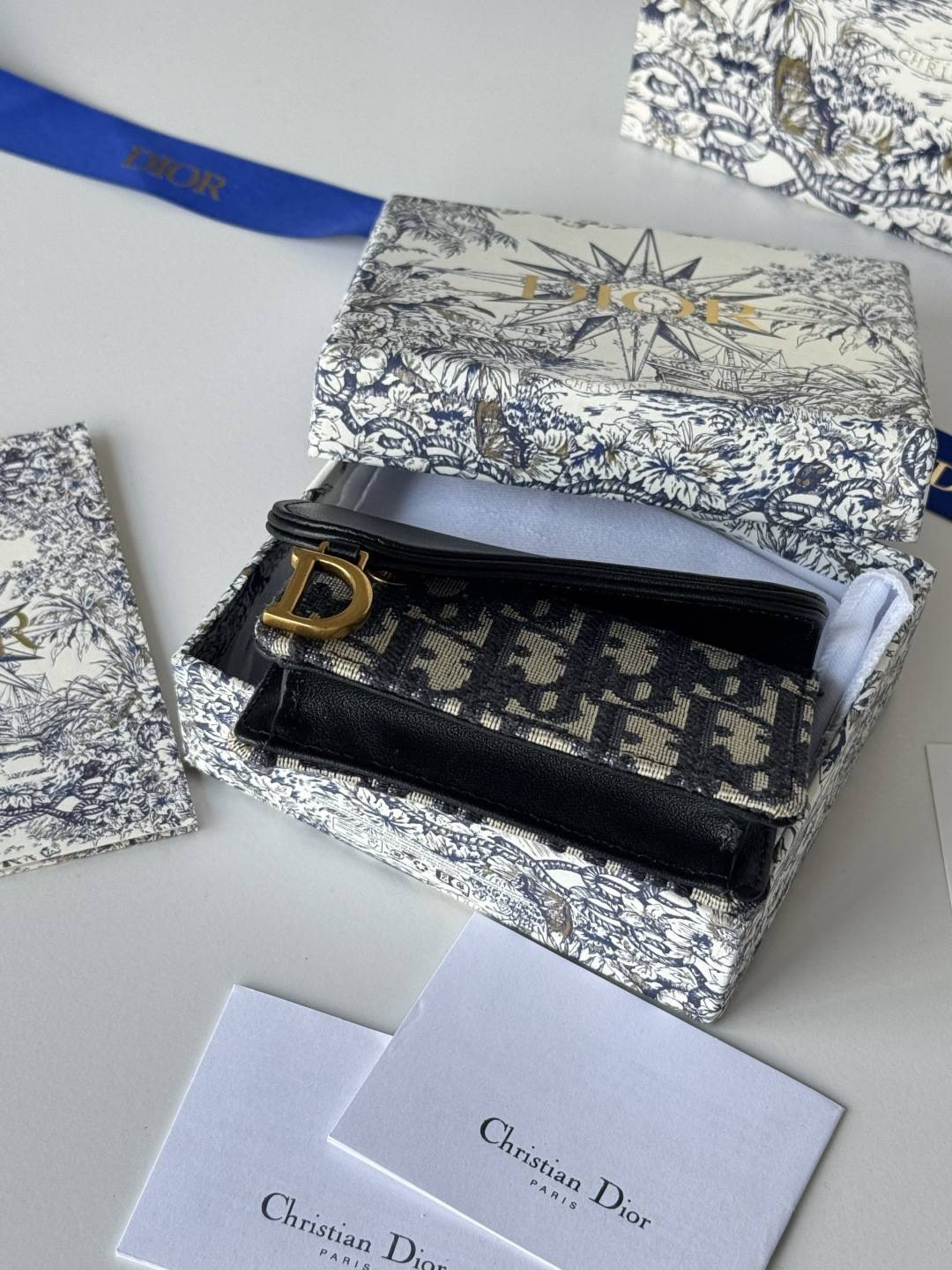 D*or saddle bloom card holder 11x7.5x3cm