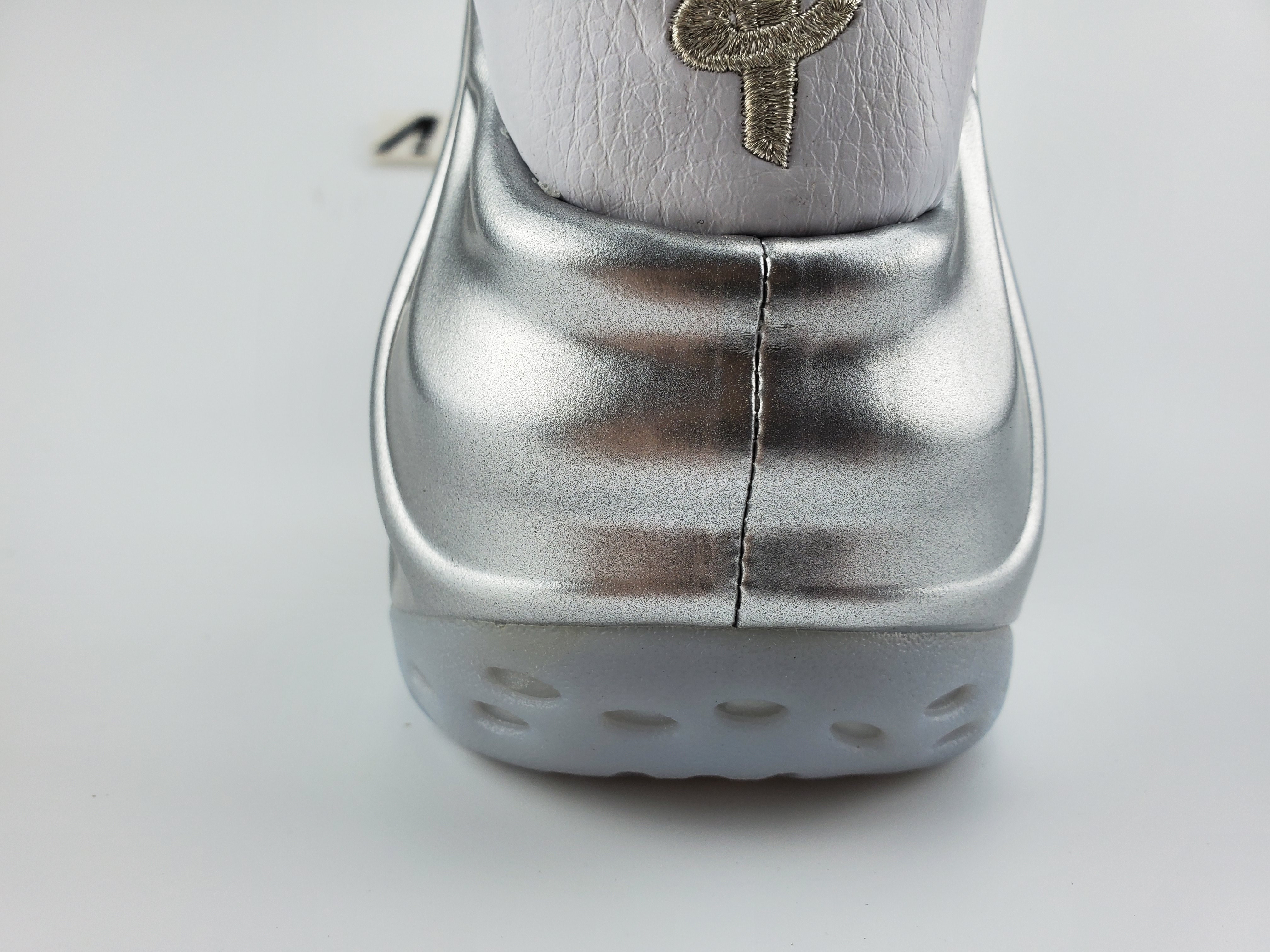 Air Foamposite One Chrome White