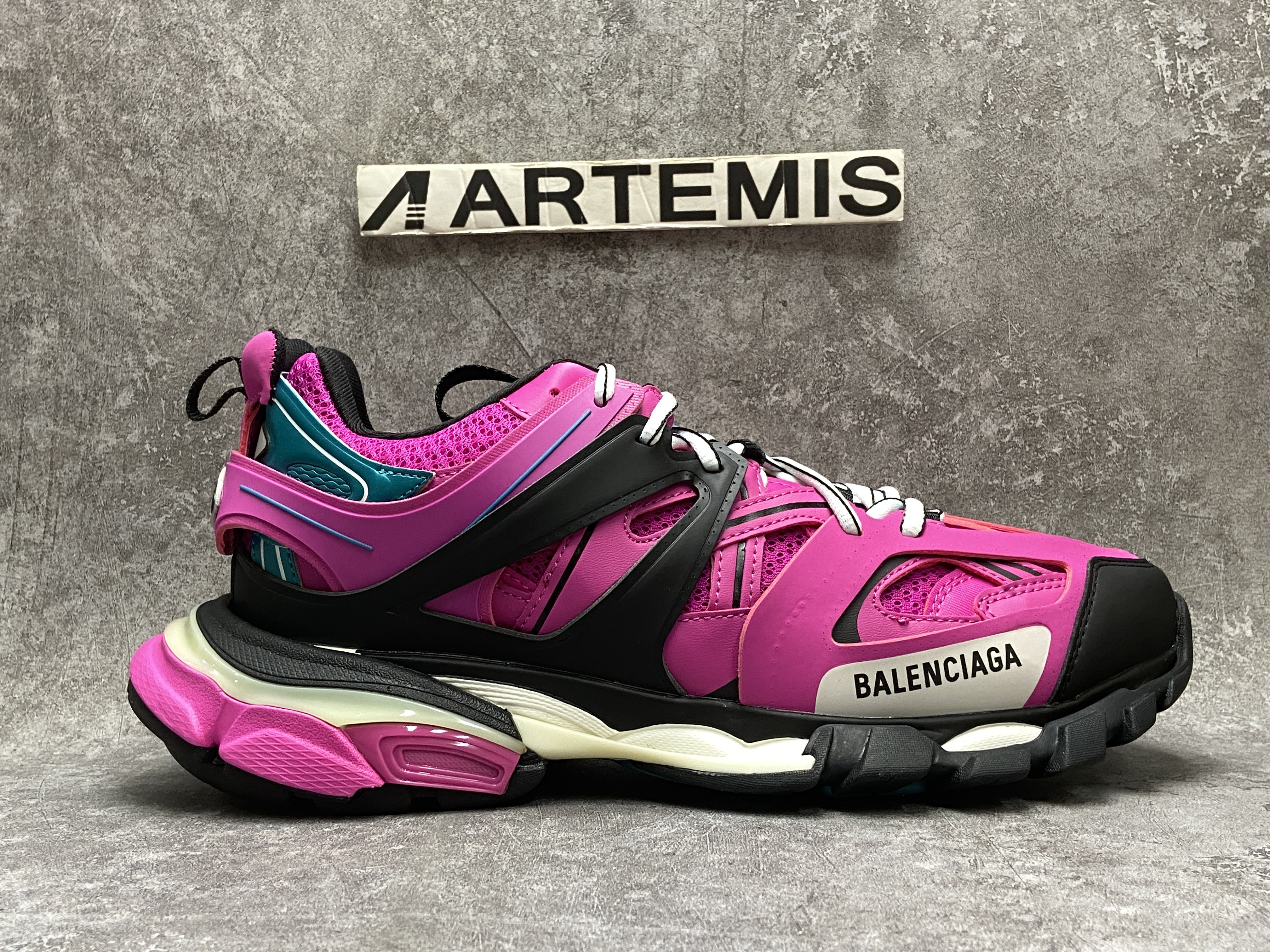 Balenciga Track 3.0 Pink