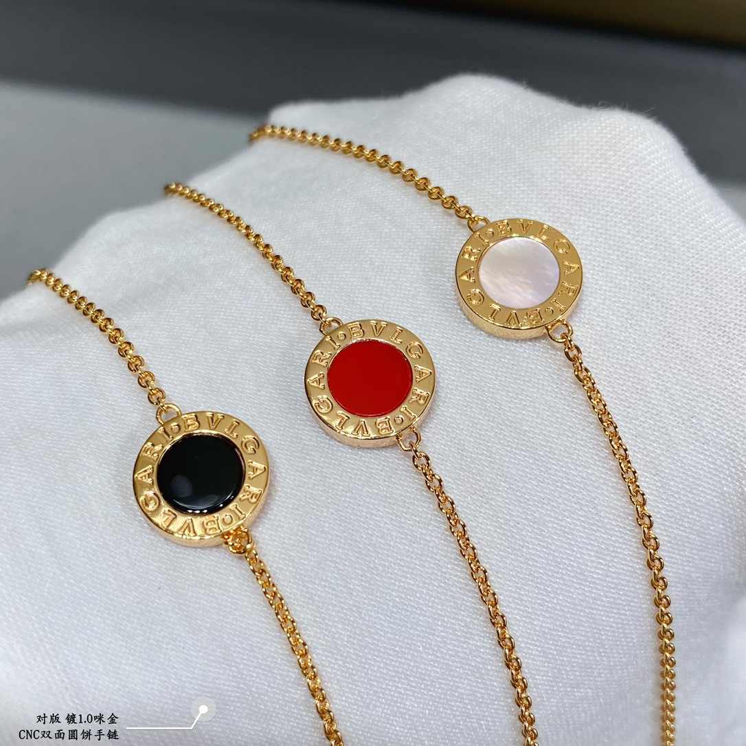 B*l*ai round cake bracelet