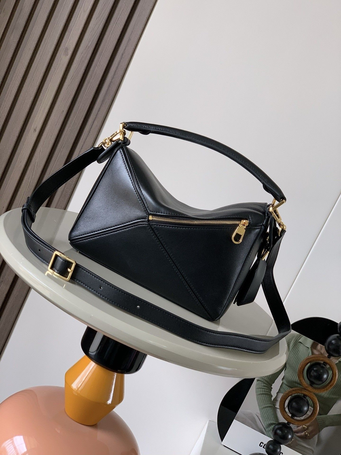 L0ew* small featherlight puzzle bag in nappa lambskin 16.5x24x10.5cm