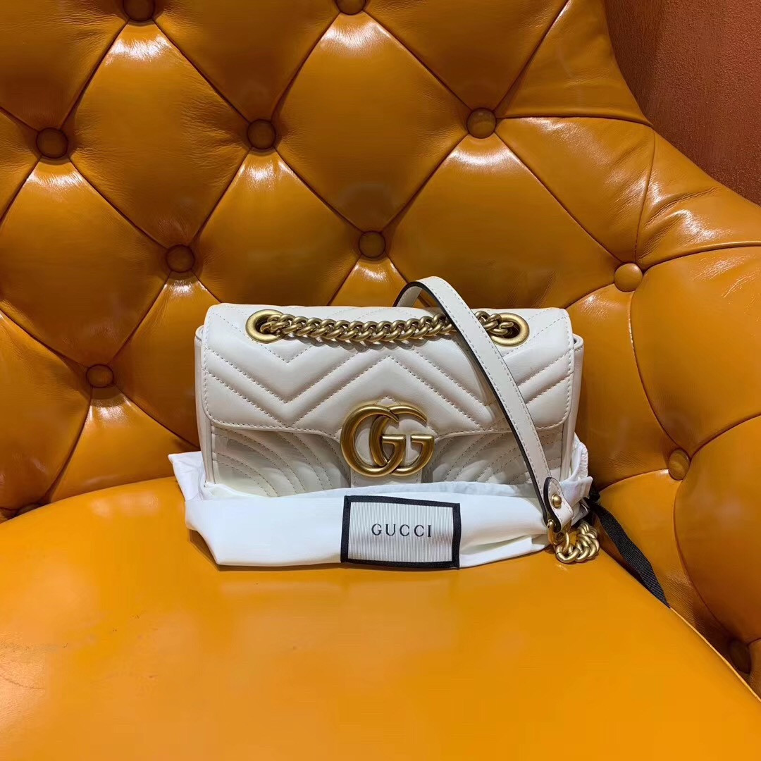 GG Marmont Shoulder Bag 22cm