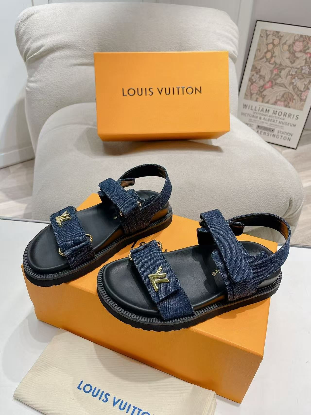 UA LV Sunset Flat Comfort Sandal