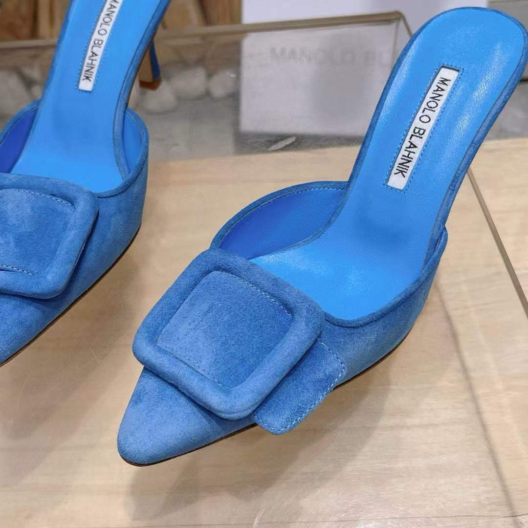 UA Manolo Blahnik Mules 7.5cm
