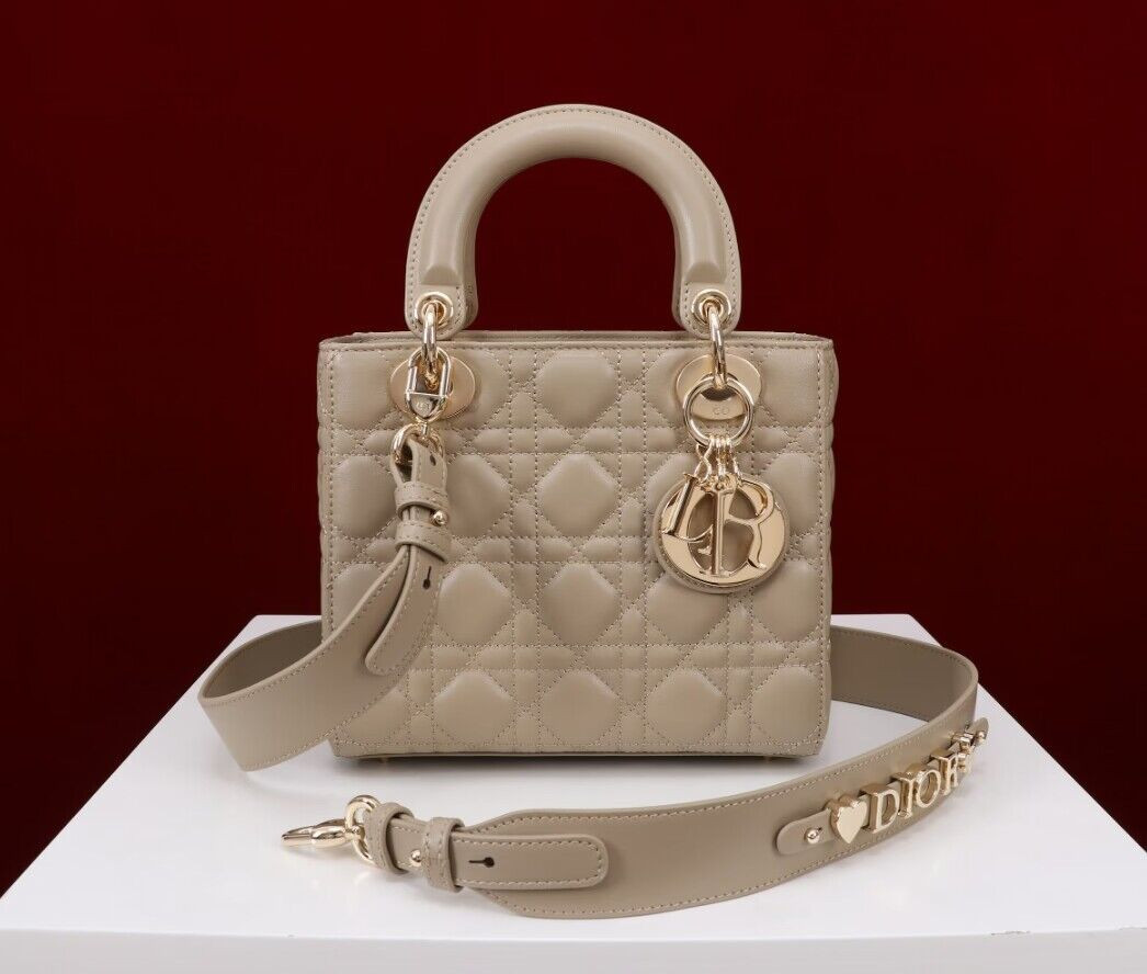 small lady D*or my abcD*or bag sand colored 20 x 17 x 8 cm