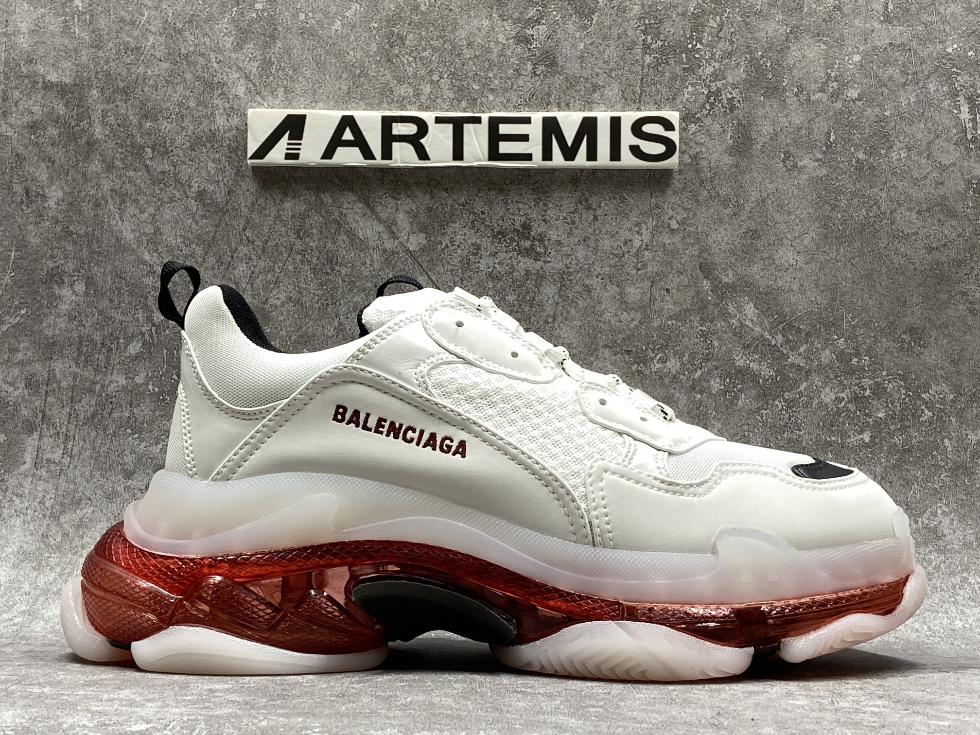 Balenciga Triple S Red