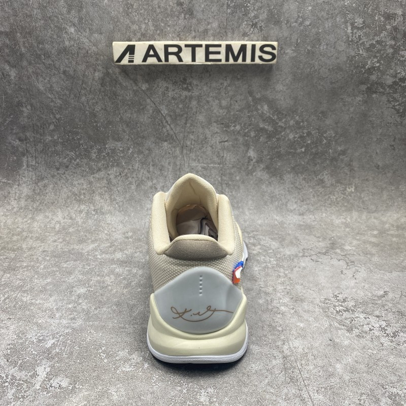 Off-White x Nike Kobe 5 custom by Mamba Concepts