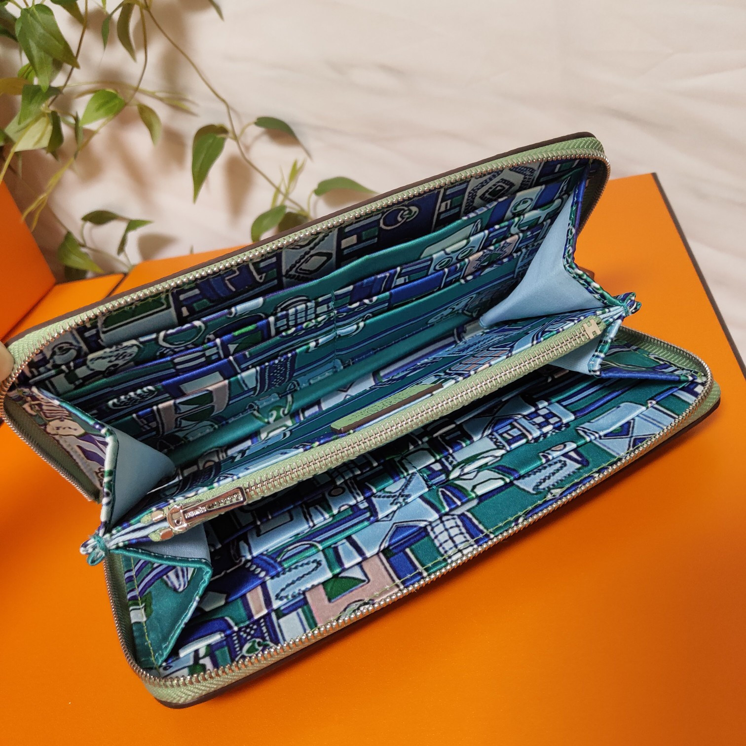 Hermès Long Wallet 20x11cm