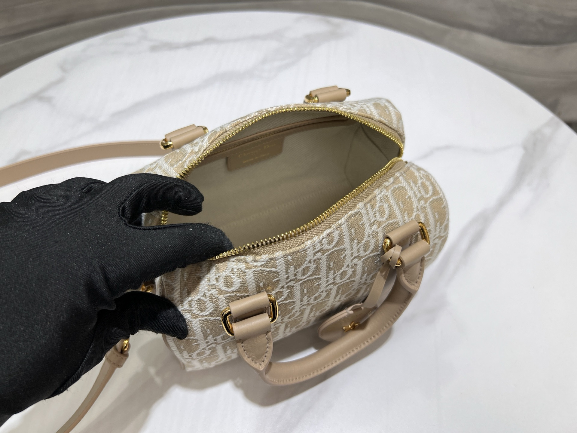 D*or groove 20 20.5×13.5×12cm 1364