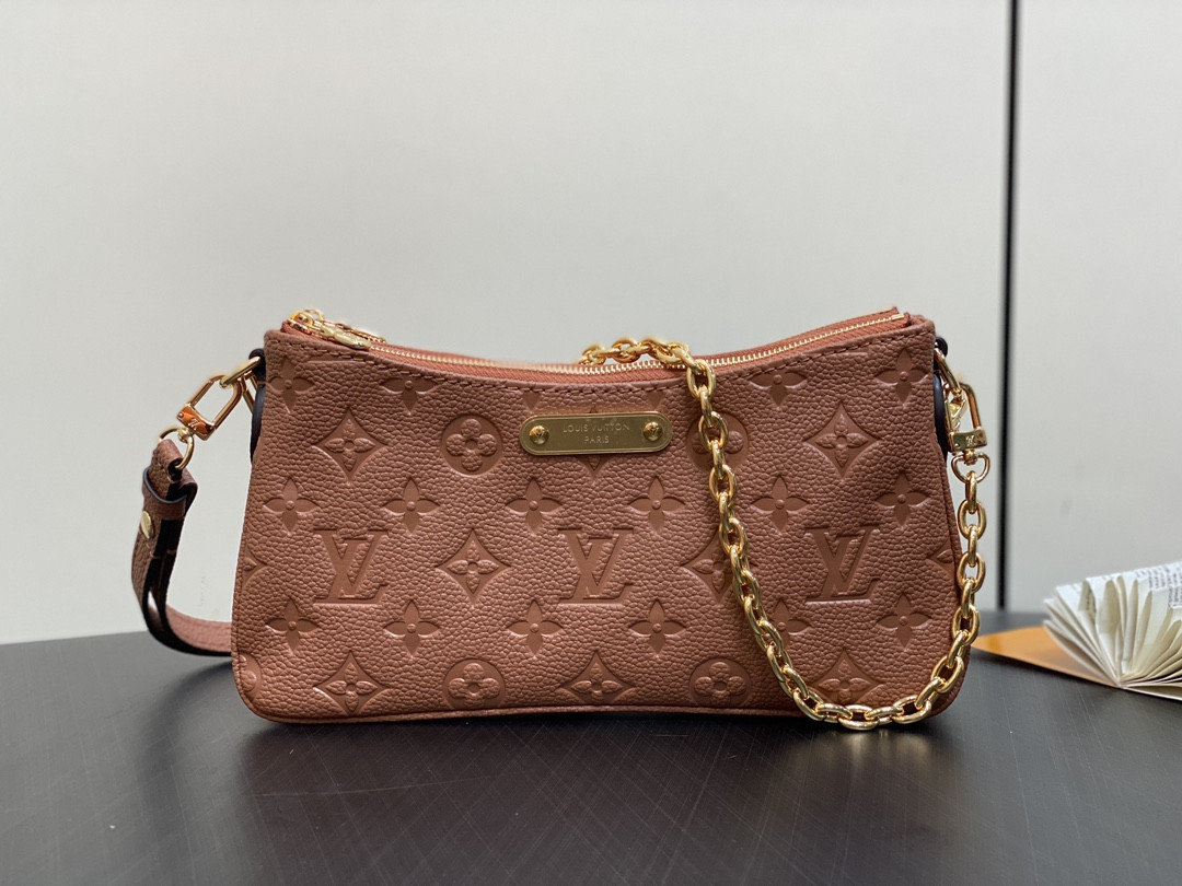 LV Liv Pochette M11916 24.3×13.5×6.5cm