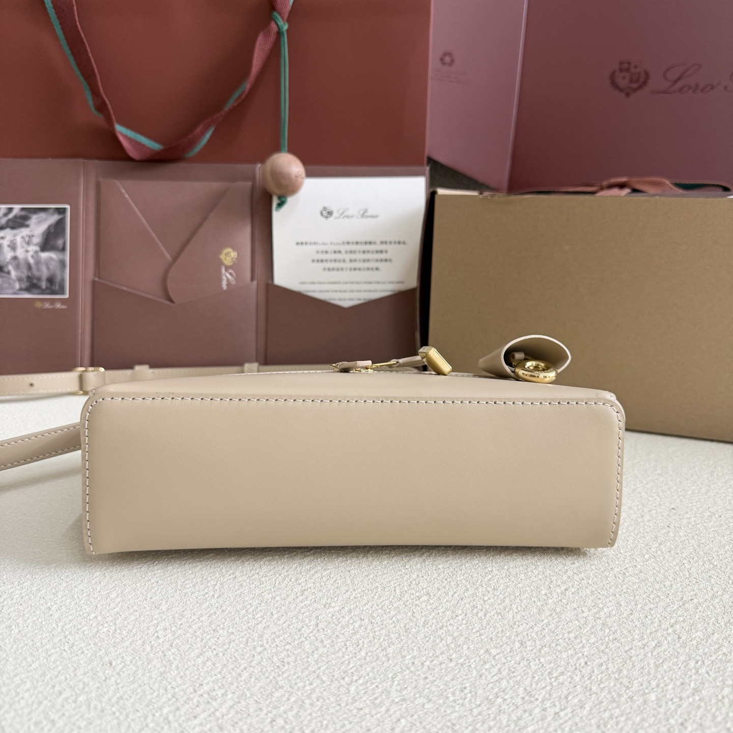 L**o p*ana extra bag l23 23x12x7cm