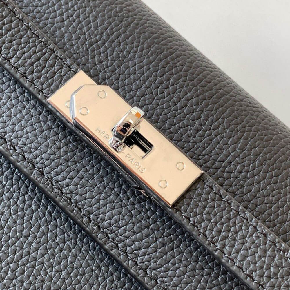 H**mes kelly depeches 26 pouch